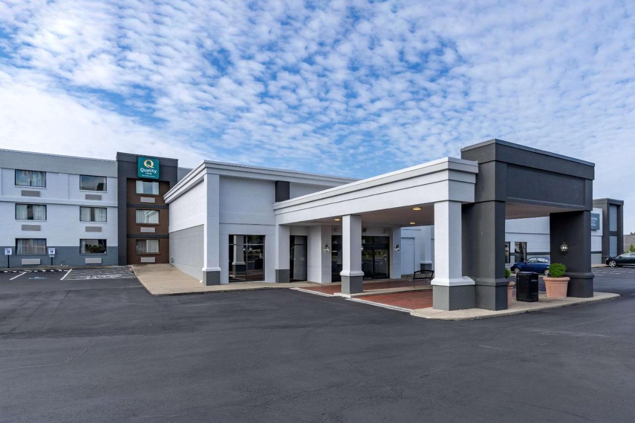 Quality Inn Lexington -Horse Park Exteriör bild