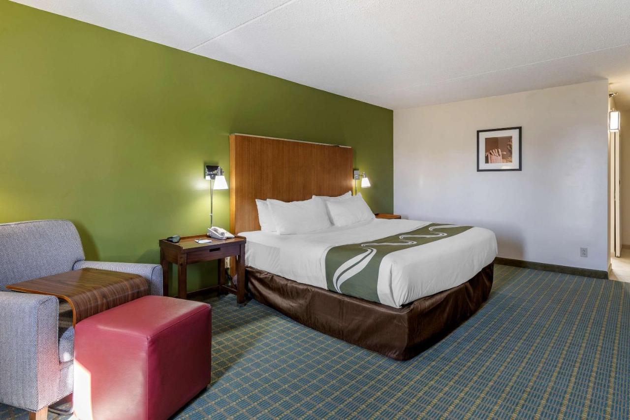 Quality Inn Lexington -Horse Park Exteriör bild
