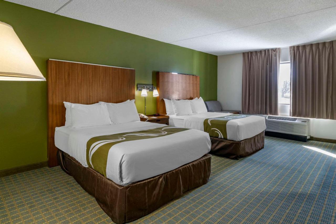 Quality Inn Lexington -Horse Park Exteriör bild