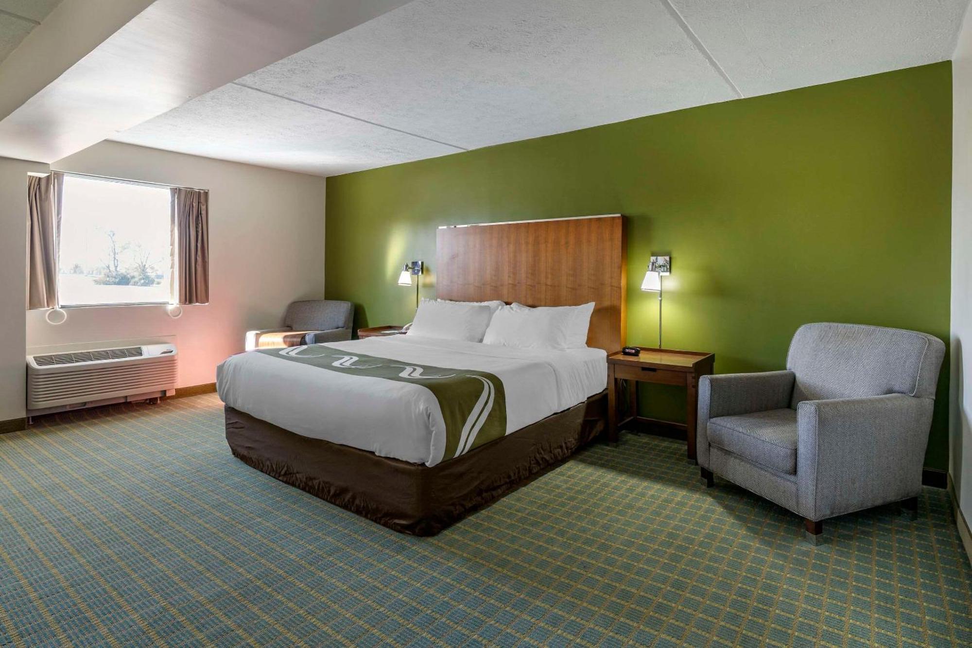 Quality Inn Lexington -Horse Park Exteriör bild